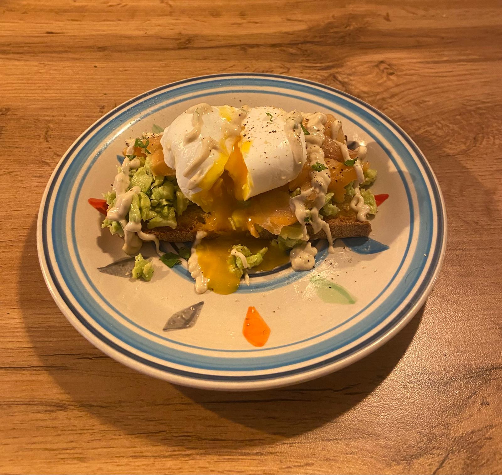 avocado toast & salmon